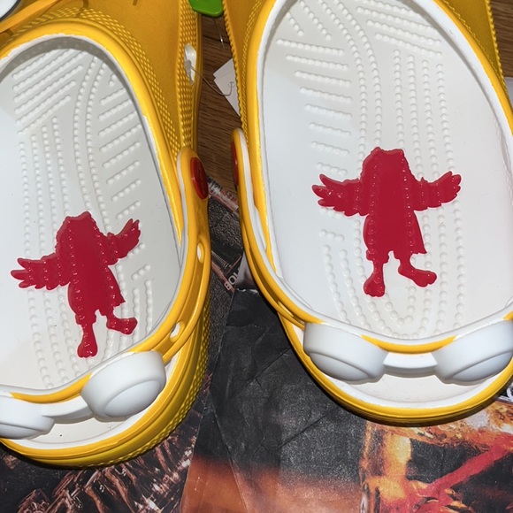 🍟 🐊🍟• 🐊 CROCS x McDonald Collab 🐊• 🍟🐊🍟 - Picture 2 of 8